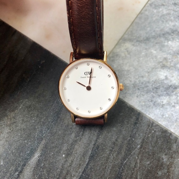 Daniel Wellington Women\'s Watch, Brown, Crystals main image 5